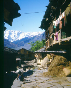 Towards Rothang pass